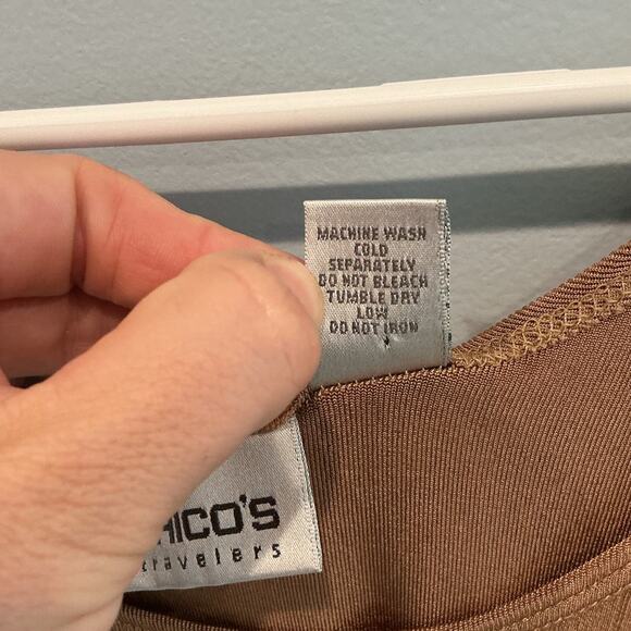 Vintage Chicos Travelers Womens Tank Size XL 3 Tan Airplane Office Classic Boho - Picture 5 of 5